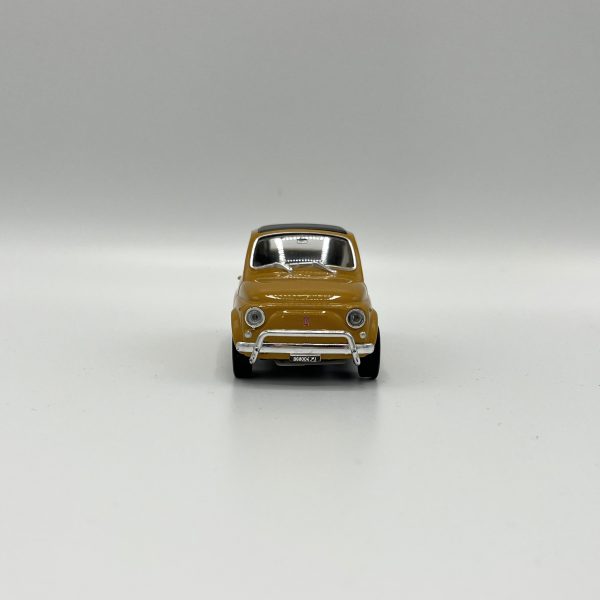 Fiat 500 auto okergeel 1:43