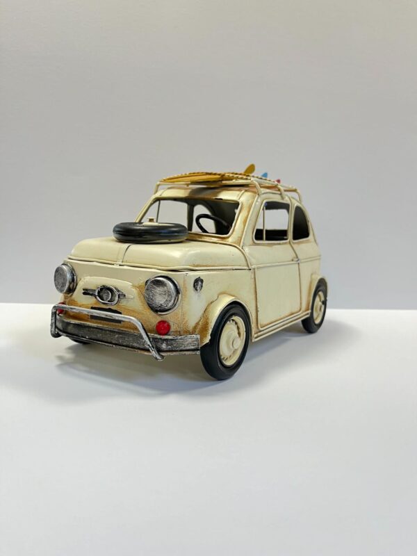 Blikken Fiat 500: wit met surfplanken (groot)