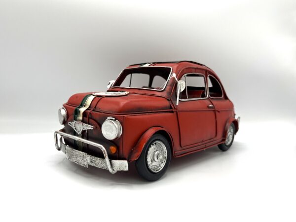 Blikken rode Fiat 500 XL