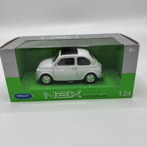 Fiat 500 model auto wit
